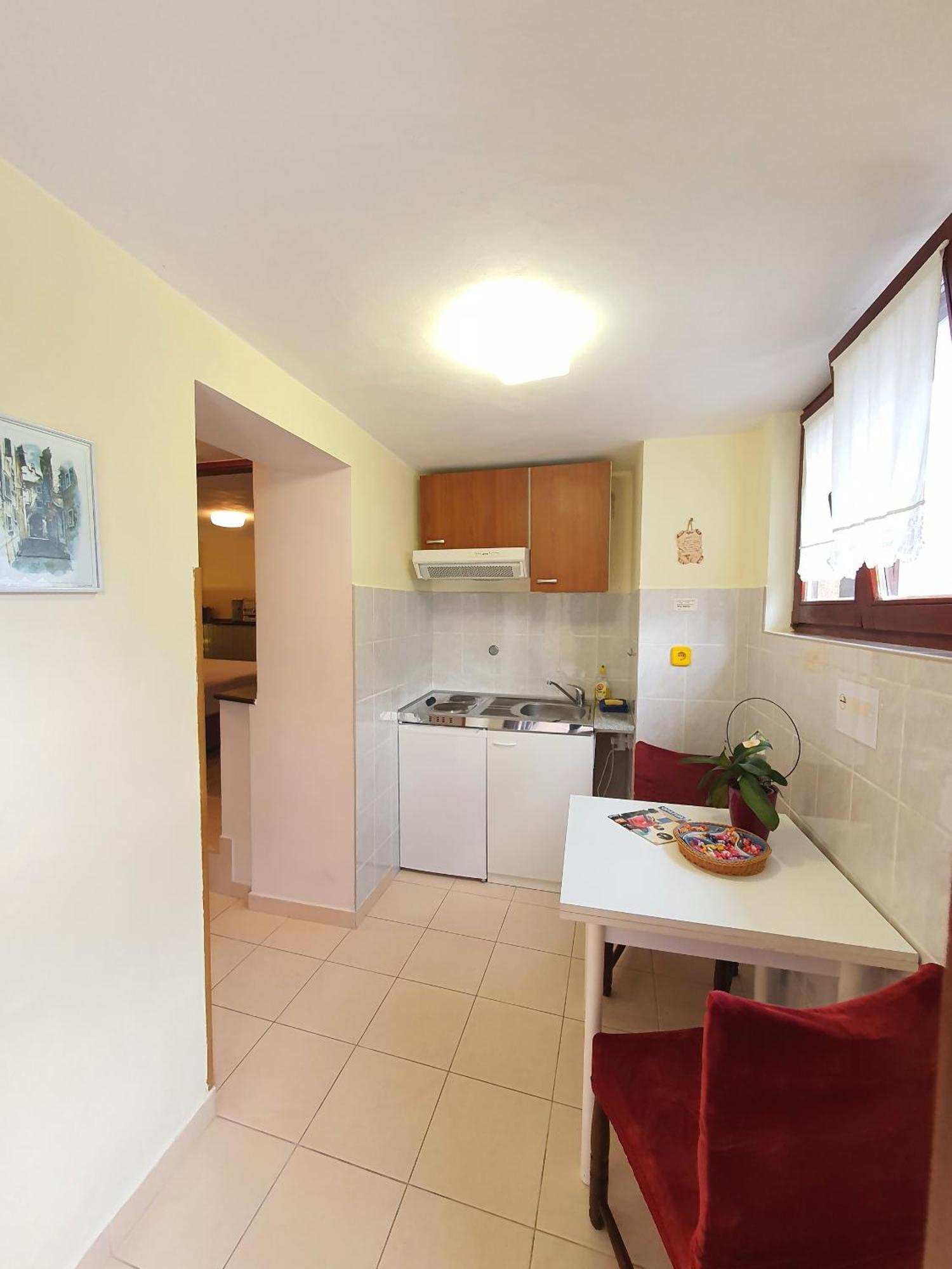 Apartments With A Parking Space Opric, Opatija - 7728 Lovran Bagian luar foto
