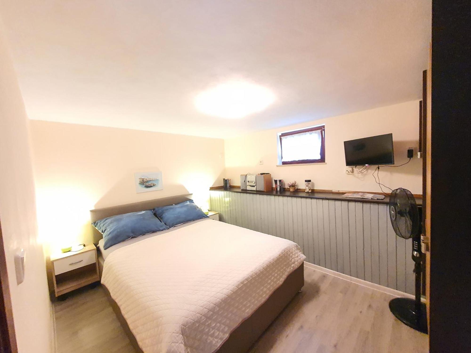 Apartments With A Parking Space Opric, Opatija - 7728 Lovran Bagian luar foto